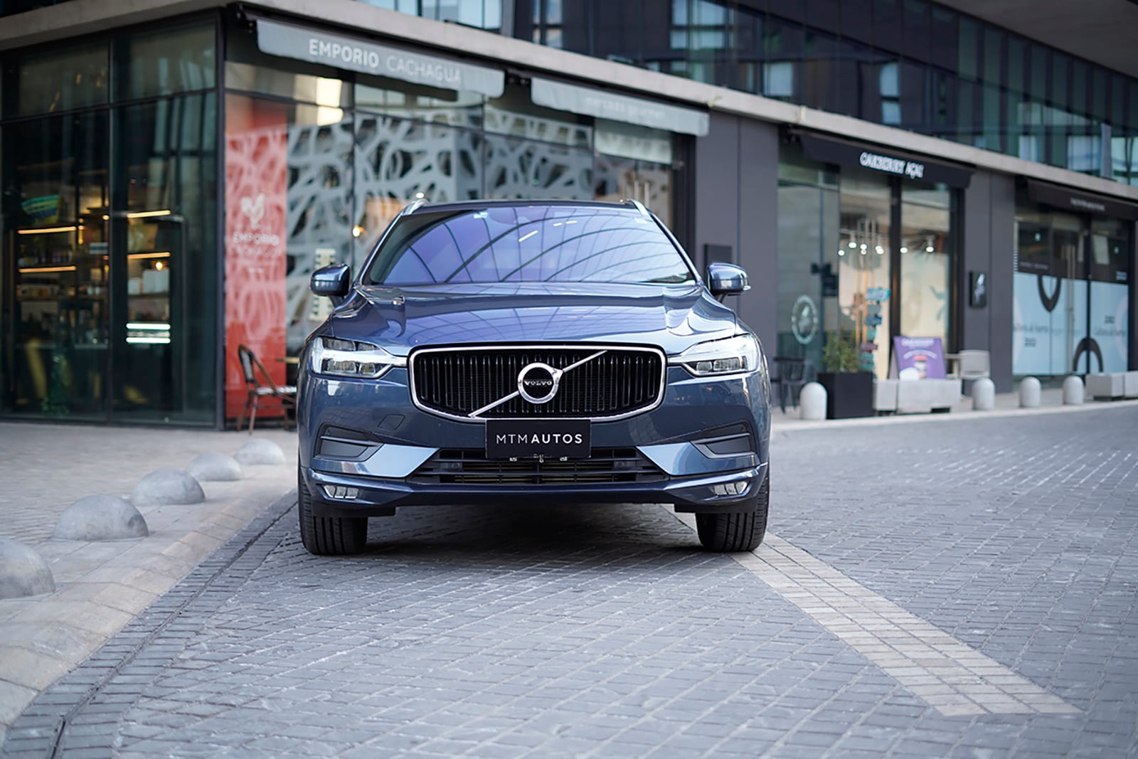 Volvo Xc60 T5 2.0T 2020, foto 1 de 18
